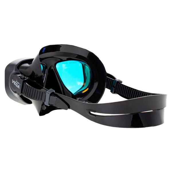 Marlin Vega Black Mask with enlightened lenses